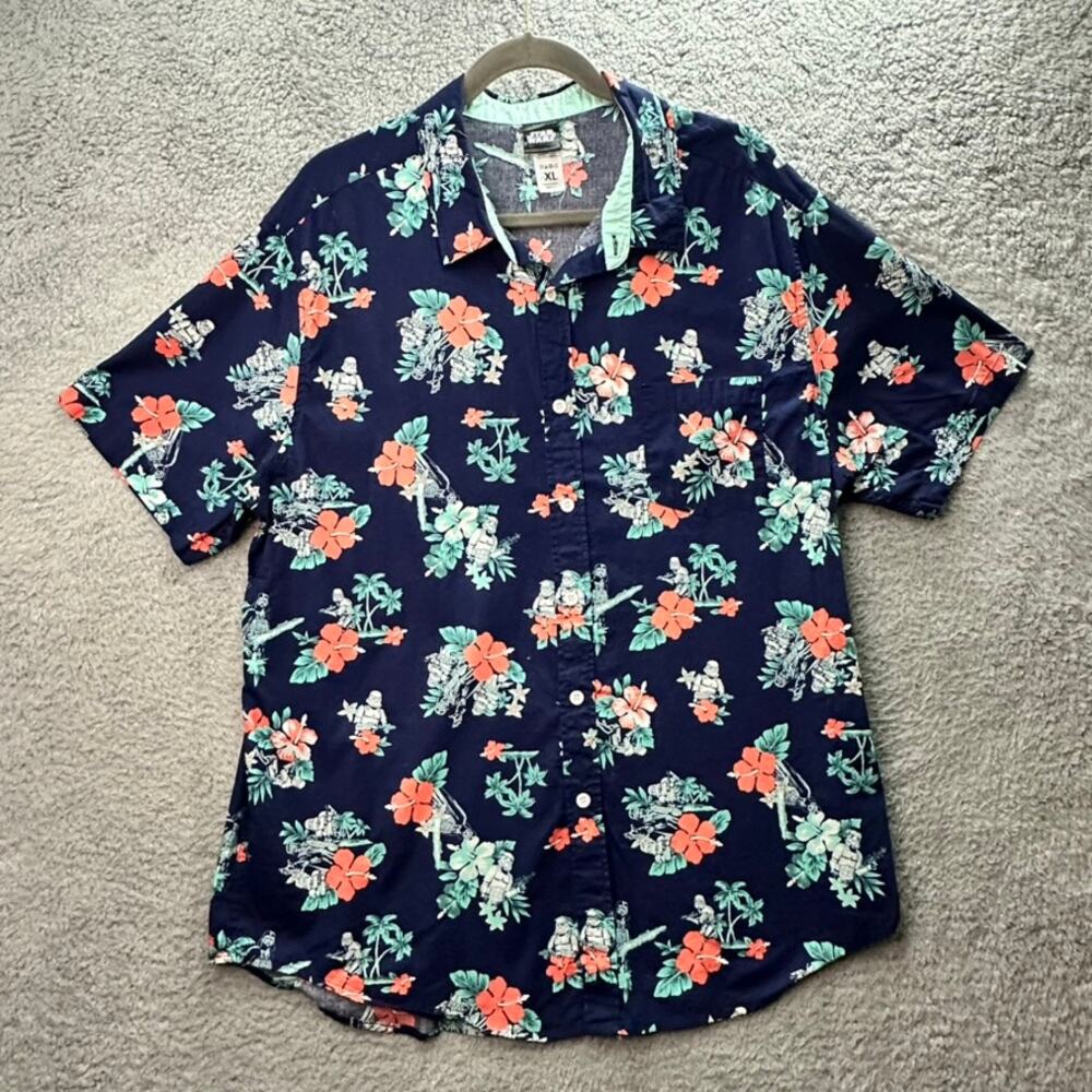 Star Wars Men's XL Hawaiian Shirt Floral Darth Vader Storm Trooper Luau Vacation